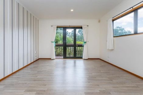 Photo of property in 47a Gatman Street, Birkdale, Auckland, 0626