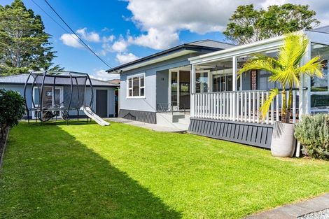 Photo of property in 12 Argyle Street, Waipu, 0510