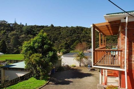 Photo of property in 1 Lauderdale Road, Birkdale, Auckland, 0626