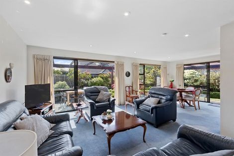 Photo of property in 64 Merrin Street, Avonhead, Christchurch, 8042