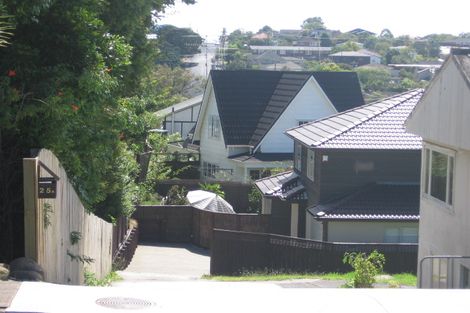Photo of property in 25 Quebec Road, Milford, Auckland, 0620