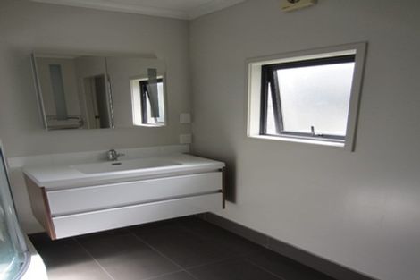 Photo of property in 14u8 Hardley Street, Whitiora, Hamilton, 3200