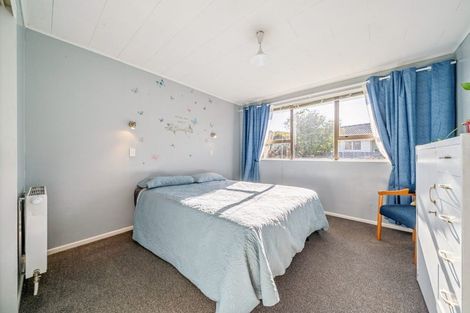 Photo of property in 11 Roband Crescent, Brown Owl, Upper Hutt, 5018