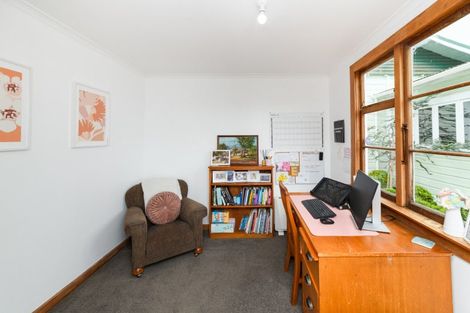 Photo of property in 44 Sherwill Street, Feilding, 4702