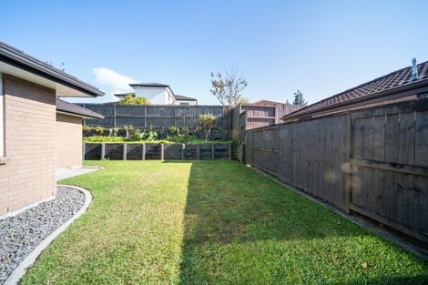 Photo of property in 25 Annandale Drive, Pyes Pa, Tauranga, 3112