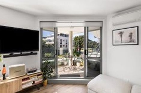 Photo of property in 215/36 Victoria Road, Mount Maunganui, 3116