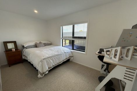 Photo of property in 29 Tomtit Crescent, Lake Hawea, 9382