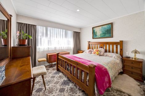 Photo of property in 35 Murdoch Street, Hawera, 4610