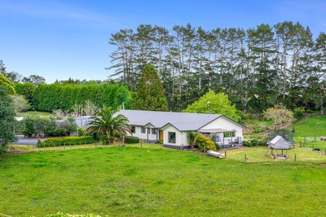 Photo of property in 90 Fahey Road, Bombay, 2675