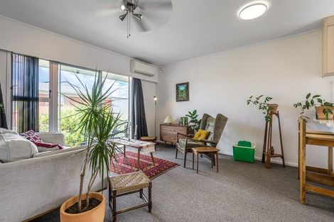 Photo of property in 23 Taitua Drive, Te Atatu South, Auckland, 0610
