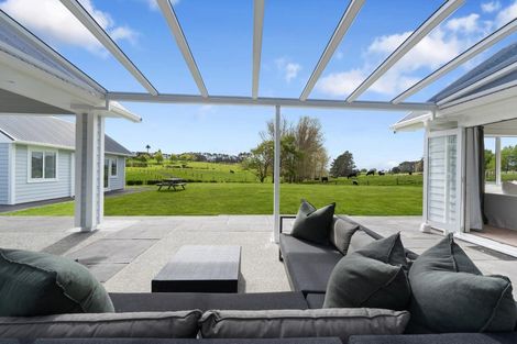 Photo of property in 1777 State Highway 16, Helensville, 0875