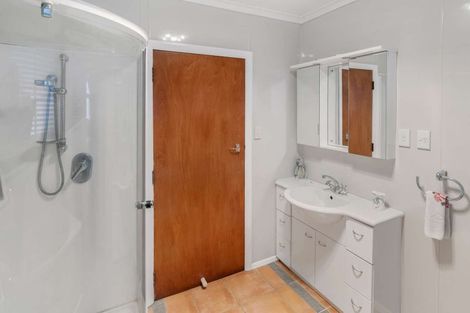 Photo of property in 83 Broadway, Stratford, 4332