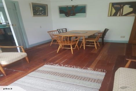 Photo of property in 315 Karaka Bay Road, Karaka Bays, Wellington, 6022