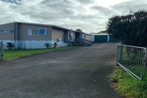 Photo of property in 57b Everglade Drive, Goodwood Heights, Auckland, 2105