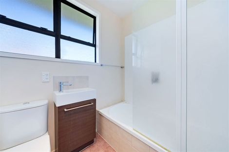 Photo of property in 1 Kowhai Avenue, Mangere Bridge, Auckland, 2022