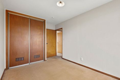Photo of property in 2/68 Kawau Crescent, Bromley, Christchurch, 8062