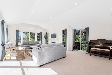 Photo of property in 23 Samwell Drive, Whitby, Porirua, 5024