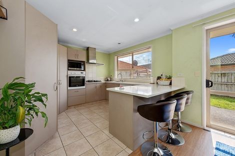 Photo of property in 3 Nobleman Place, Hamilton East, Hamilton, 3216