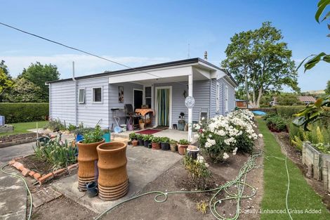 Photo of property in 5 Tekoa Street, Waiau, 7332