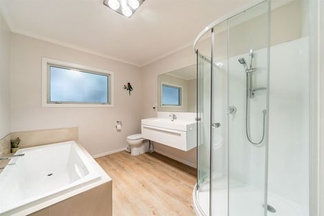 Photo of property in 23a Seagull Place, Whitby, Porirua, 5024