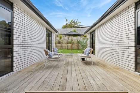 Photo of property in 142 Lisle Farm Drive, Pukekohe, 2120