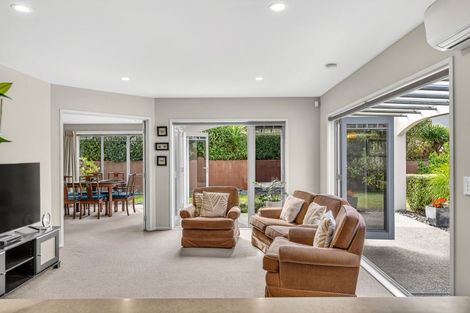 Photo of property in 8 Woodside Close, Morrinsville, 3300