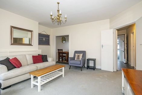 Photo of property in 1-12/48 The Bay Hill, Timaru, 7910