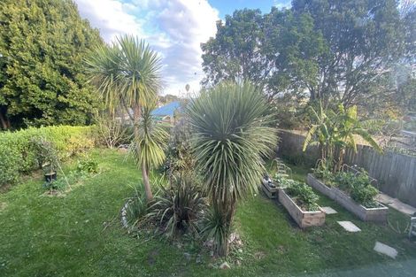 Photo of property in 41 Karaka Street, Helensville, 0800