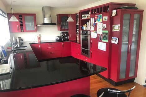 Photo of property in 12 Burnham Street, Seatoun, Wellington, 6022