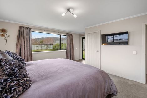 Photo of property in 63 Shields Street, Clyde, 9330