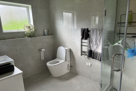 Photo of property in 151 Tiriwa Drive, Massey, Auckland, 0614