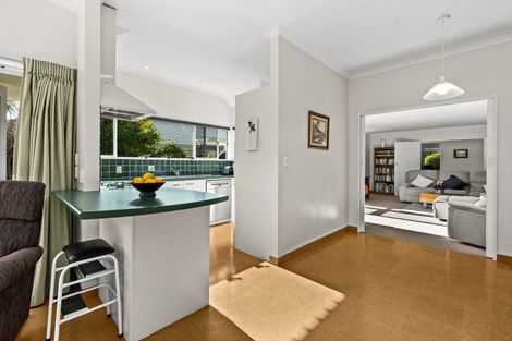 Photo of property in 9 Gresham Place, Taradale, Napier, 4112