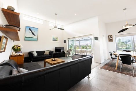 Photo of property in 27 Tairua Palms Place, Tairua, 3508