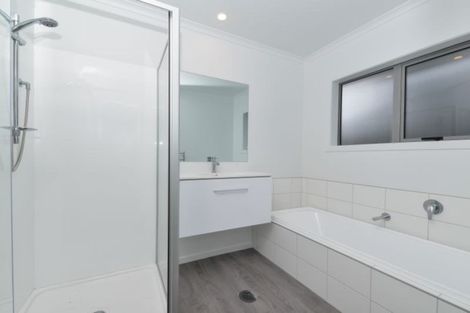 Photo of property in 56u3 Sandwich Road, Saint Andrews, Hamilton, 3200