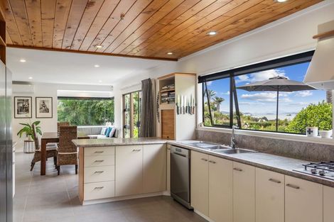 Photo of property in 76 Skudders Beach Road, Kerikeri, 0294