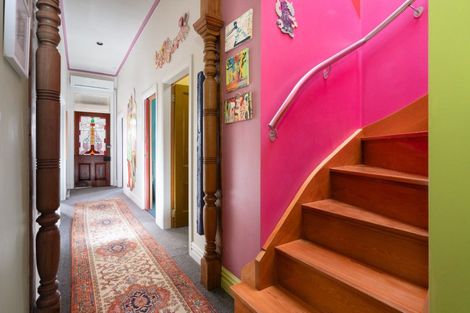 Photo of property in 62 Pirie Street, Mount Victoria, Wellington, 6011