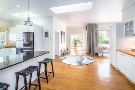 Photo of property in 16 Main Street, Greytown, 5712