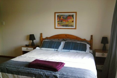 Photo of property in 16 Freyberg Street, Roslyn, Palmerston North, 4414