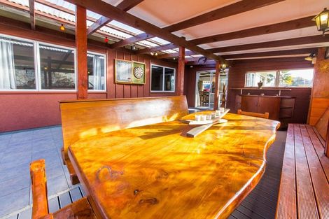 Photo of property in 114 Napier Road, Havelock North, 4130