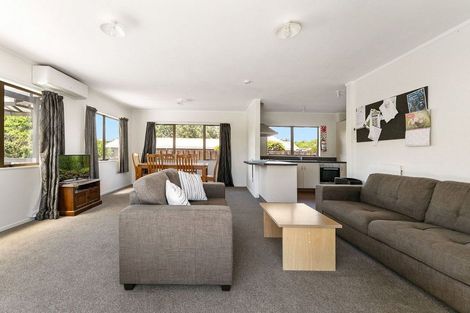 Photo of property in 100 Windermere Drive, Poike, Tauranga, 3112