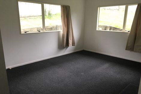 Photo of property in 8 Alice Place, Hillcrest, Auckland, 0627
