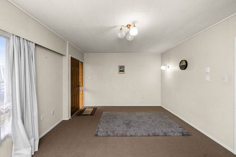 Photo of property in 800b Queen Street East, Parkvale, Hastings, 4122
