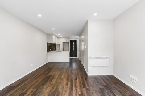 Photo of property in 46 Tokai Place, Glen Eden, 0602