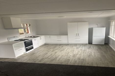 Photo of property in 3 Hellyer Street, Macandrew Bay, Dunedin, 9014