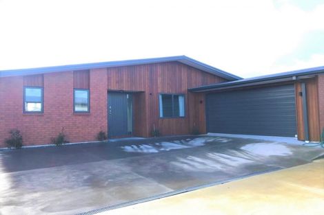Photo of property in 40 Jarrett Terrace, Leamington, Cambridge, 3432