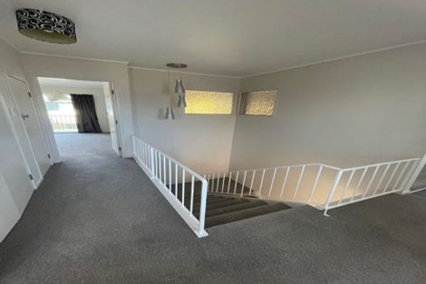 Photo of property in 2/100 Titirangi Road, New Lynn, Auckland, 0600