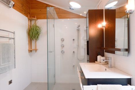 Photo of property in 25 Collingwood Drive, Tikitere, Rotorua, 3074