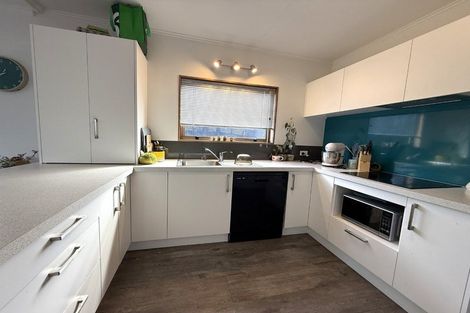 Photo of property in 89b Waikawa Road, Picton, 7220