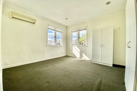 Photo of property in 229 Great South Road, Manurewa, Auckland, 2102