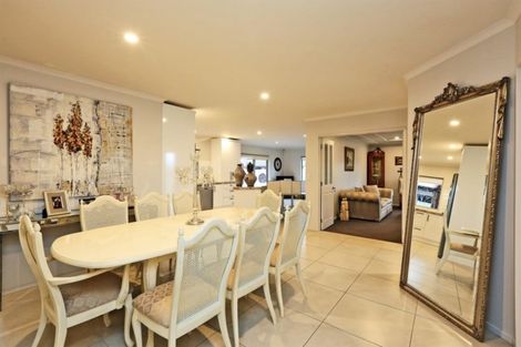 Photo of property in 1 Hyde Place, Taradale, Napier, 4112